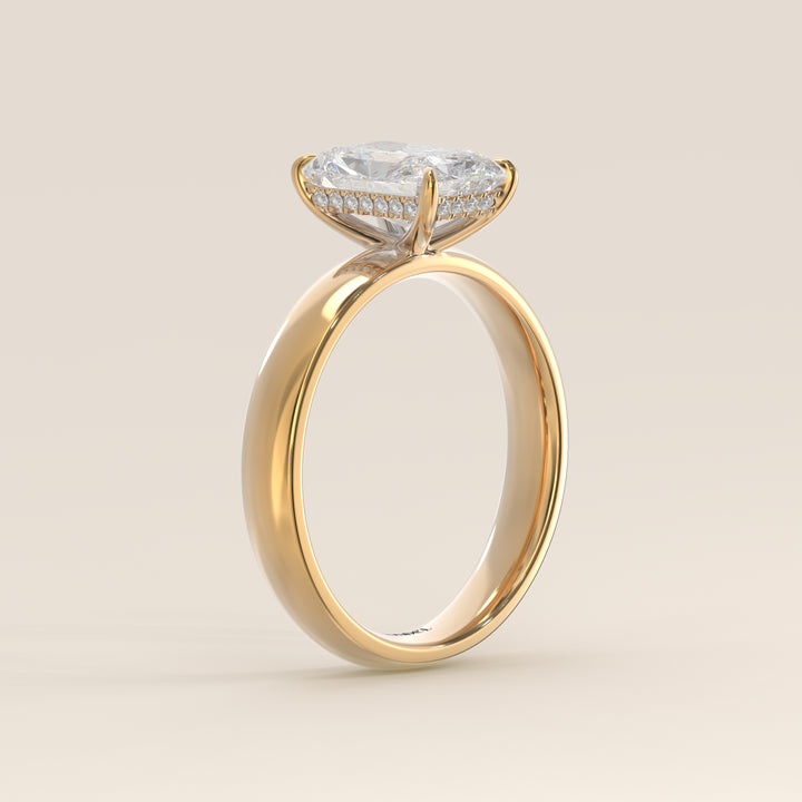 Verlovingsring radiant lab grown diamant met brede band en hidden halo, geelgoud