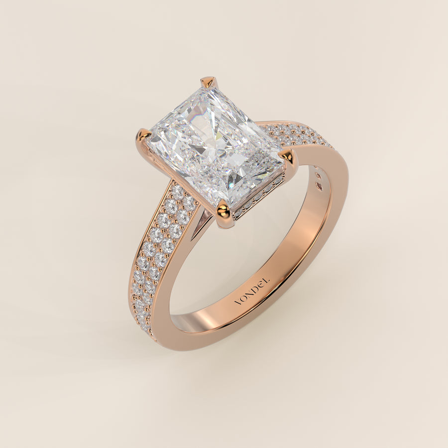 Verlovingsring radiant lab grown diamant met brede pave band, cathedral setting en hidden halo, rosegoud