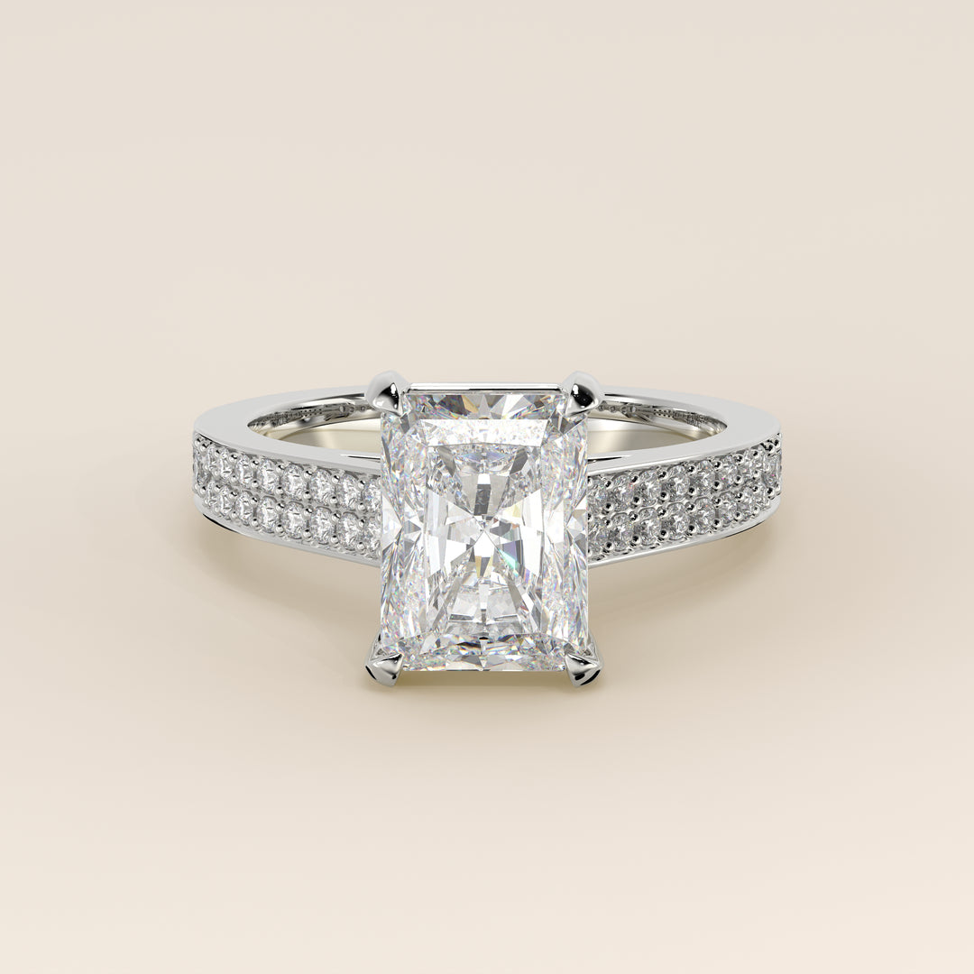 Verlovingsring radiant lab grown diamant met brede pave band, cathedral setting en hidden halo, witgoud