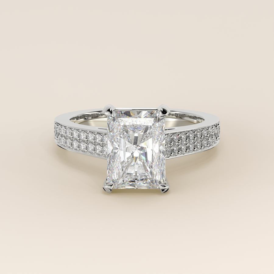 Verlovingsring radiant lab grown diamant met brede pave band, cathedral setting en hidden halo, witgoud
