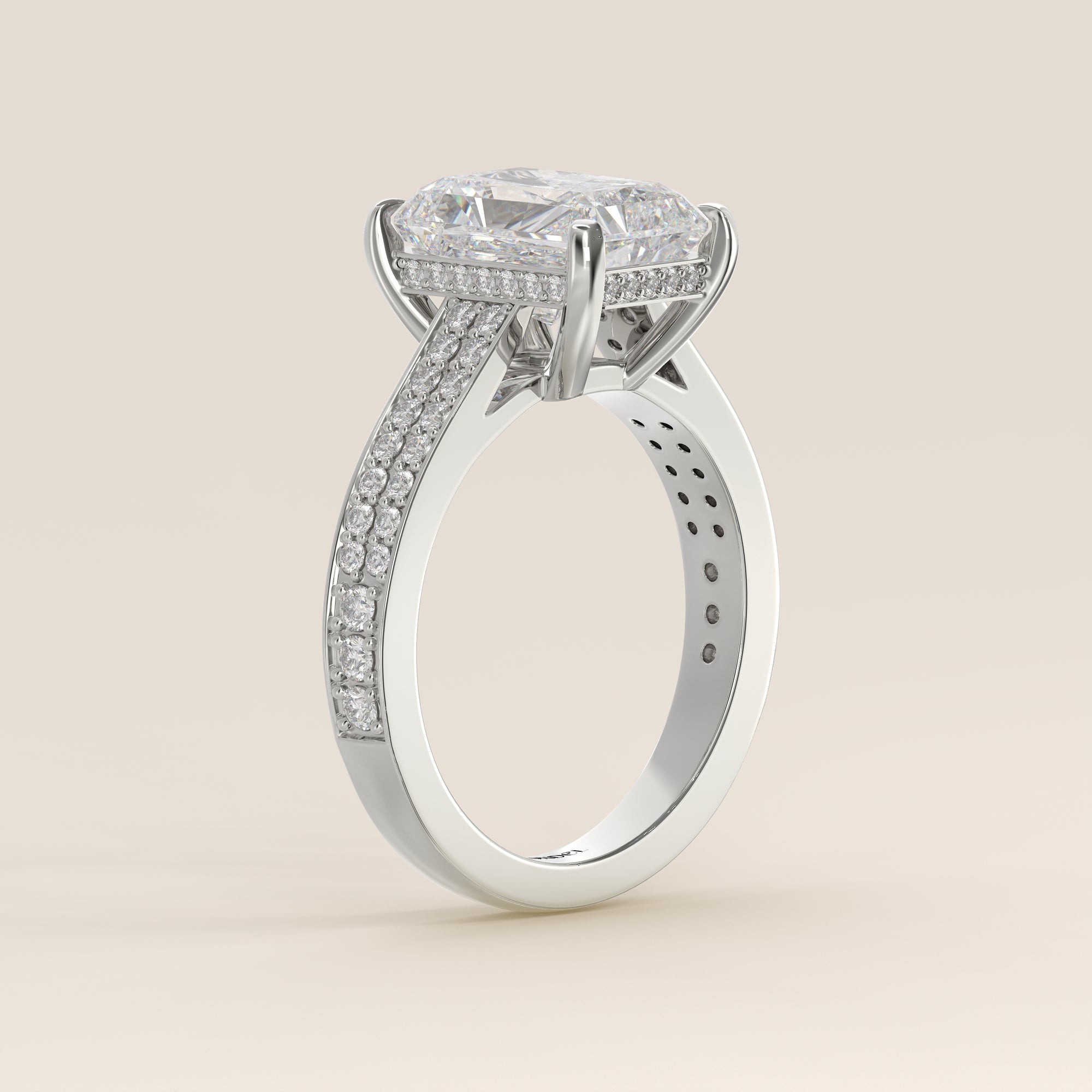 Verlovingsring radiant lab grown diamant met brede pave band, cathedral setting en hidden halo, witgoud