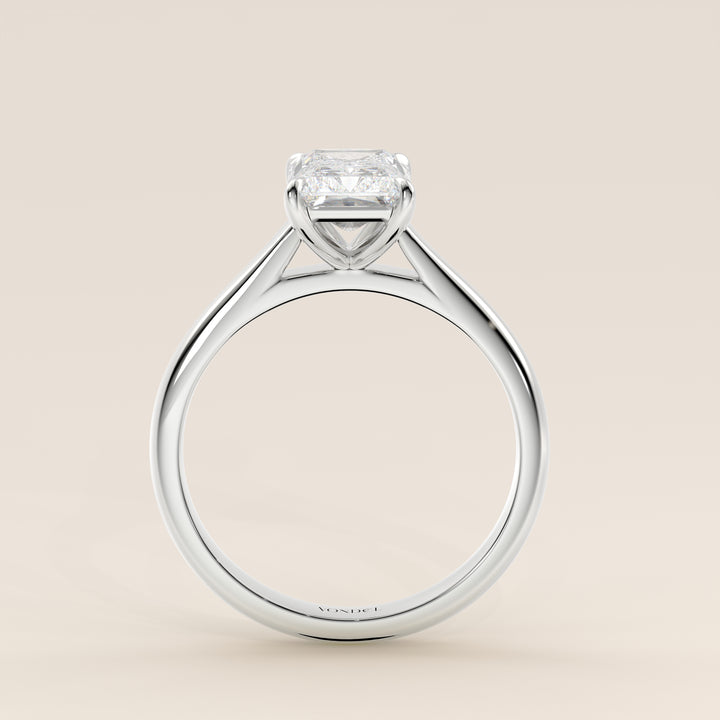 Verlovingsring radiant lab grown diamant met cathedral setting, witgoud
