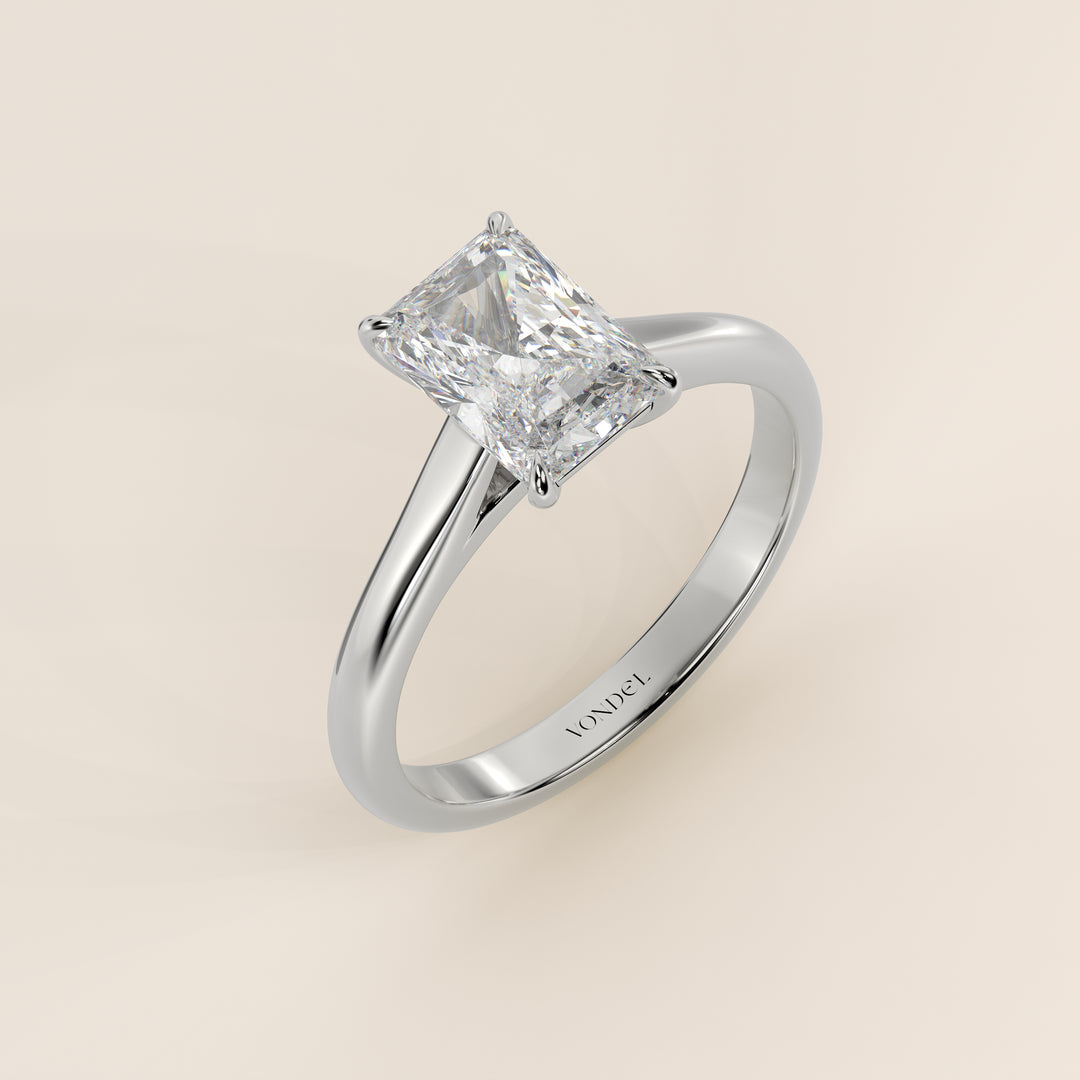 Verlovingsring radiant lab grown diamant met cathedral setting, witgoud