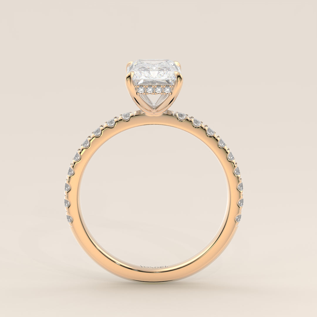 Verlovingsring radiant lab grown diamant met hidden halo en pave band, geelgoud
