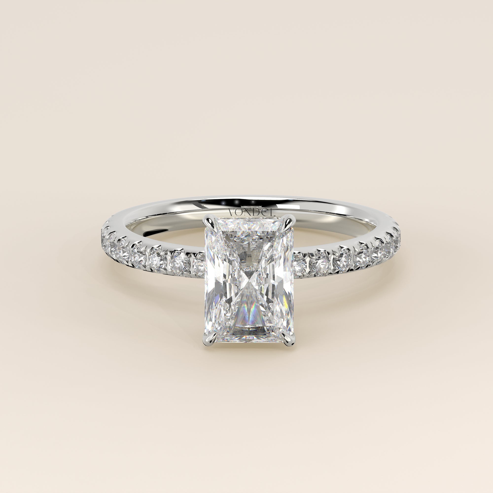 Verlovingsring radiant lab grown diamant met hidden halo en pave band, witgoud