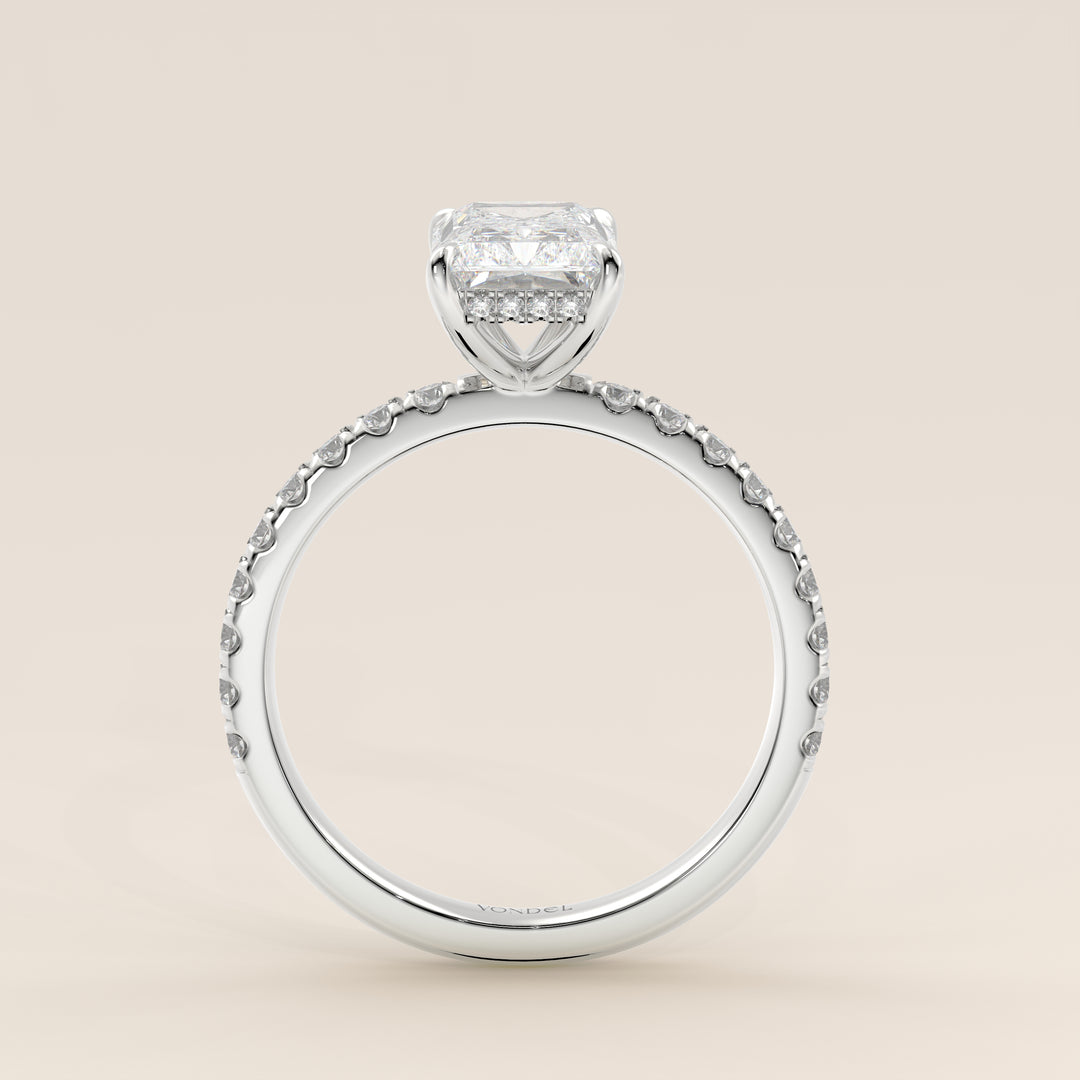 Verlovingsring radiant lab grown diamant met hidden halo en pave band, witgoud