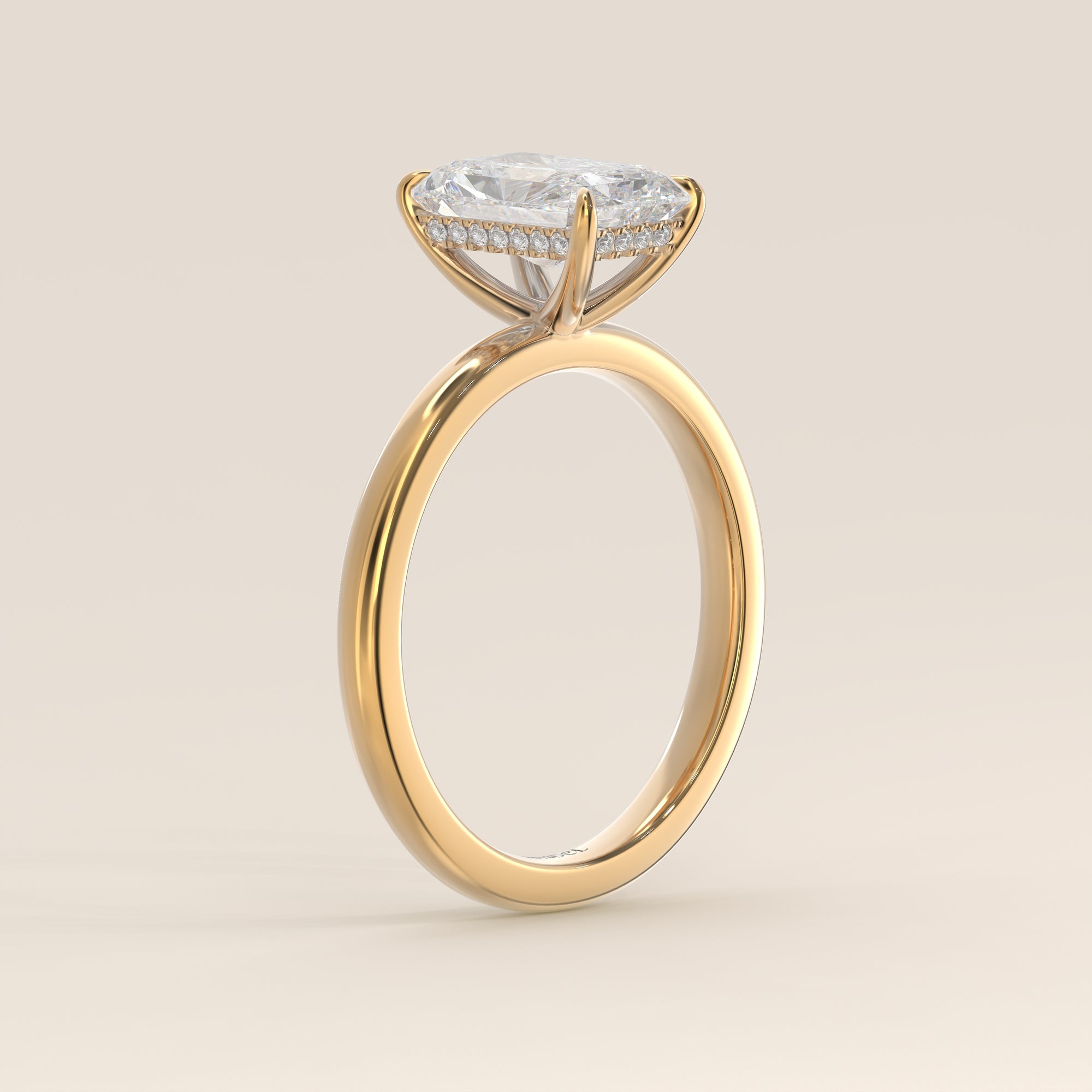 Verlovingsring radiant lab grown diamant met hidden halo, geelgoud