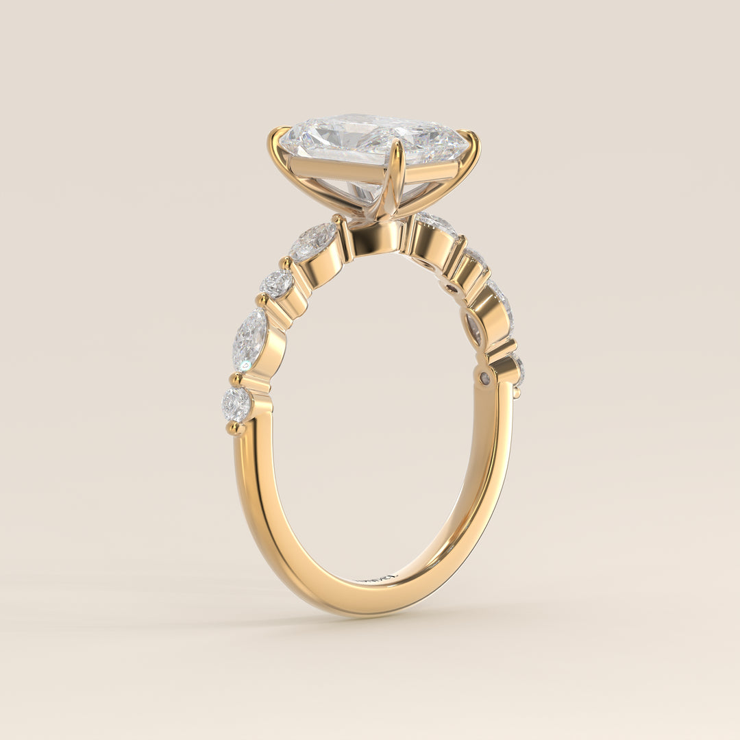 Verlovingsring radiant lab grown diamant met marquise- en ronde diamantband, geelgoud