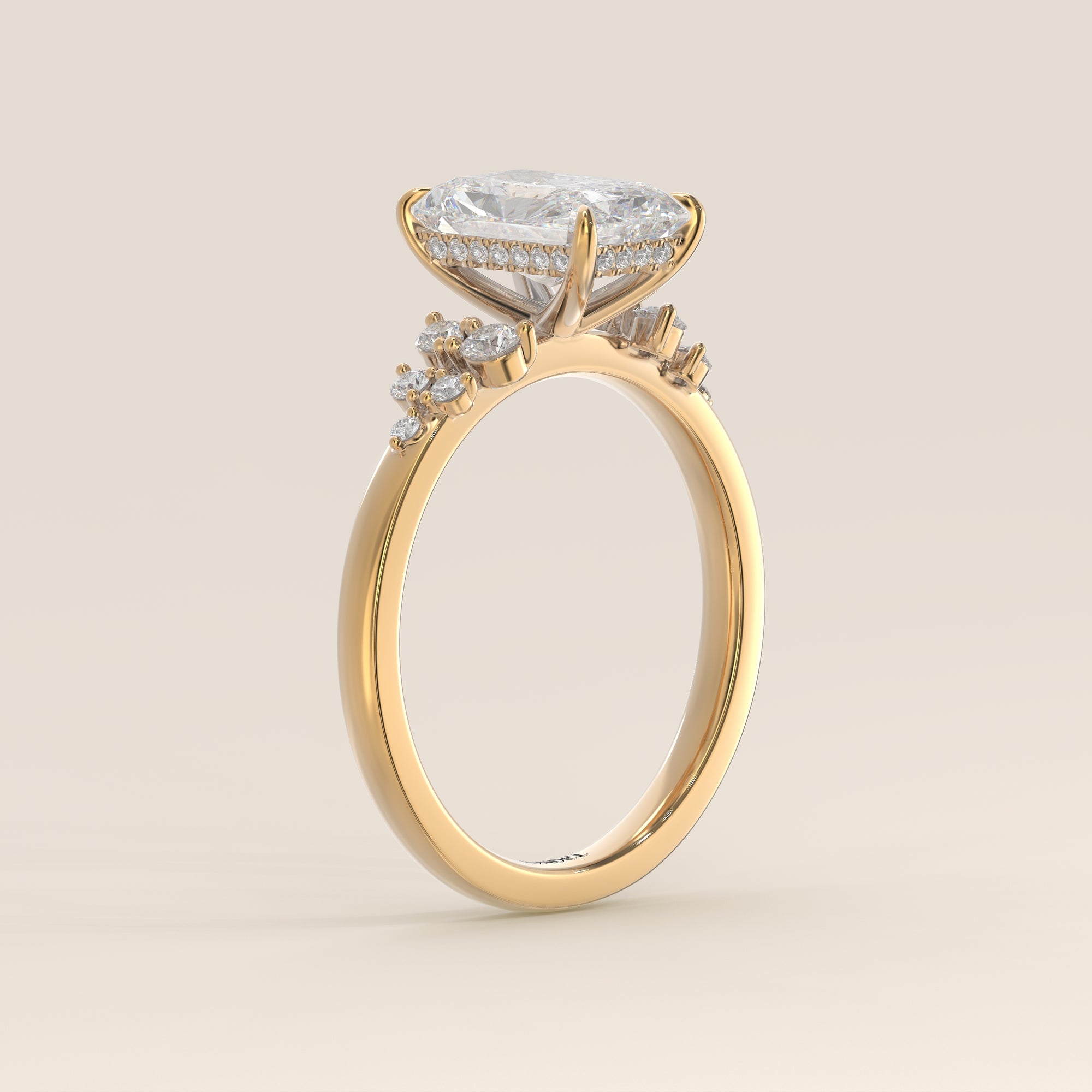 Verlobungsring mit strahlendem, im Labor gezüchtetem Diamanten, Schneeflockenmuster und verstecktem Halo, Gelbgold
