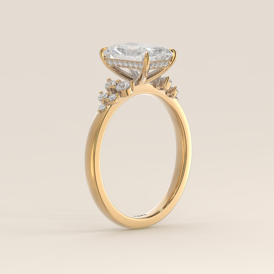 Verlovingsring radiant lab grown diamant met snowdrift en hidden halo, geelgoud