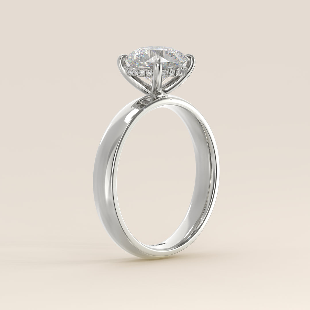 Verlovingsring rond lab grown diamant met brede band en hidden halo, witgoud