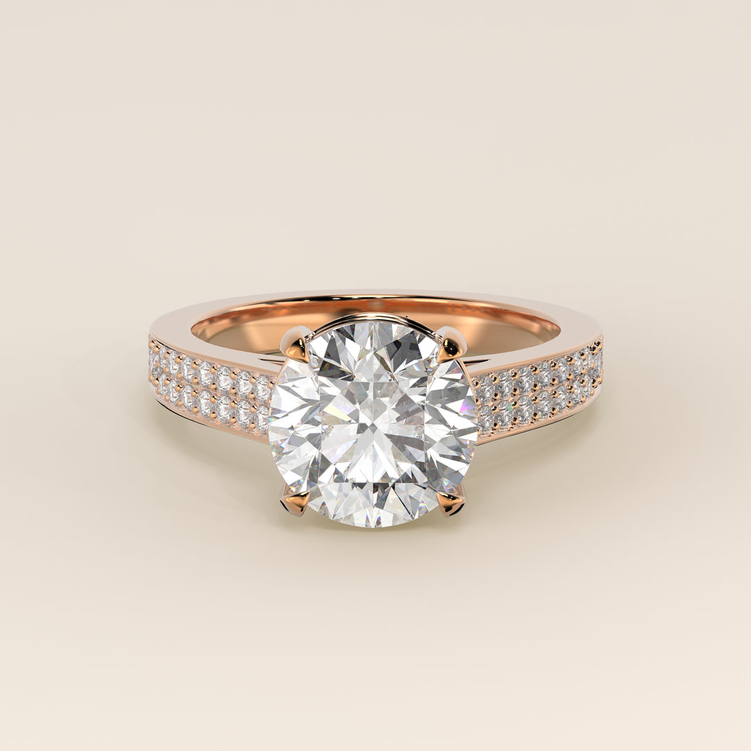 Verlovingsring rond lab grown diamant met brede pave band, cathedral setting en hidden halo, rosegoud