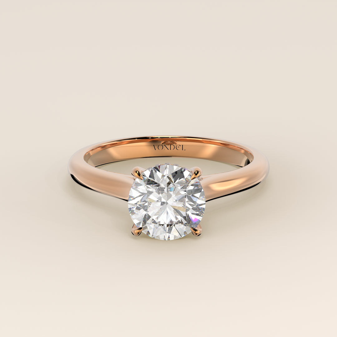 Runder Verlobungsring mit im Labor gezüchtetem Diamanten in Kathedralenfassung, verstecktem Halo und Diamantbrücke, Roségold