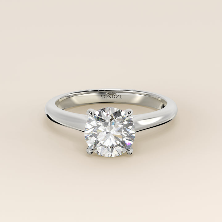 Verlobungsring mit rundem, im Labor gezüchtetem Diamanten in Kathedralenfassung, Weißgold