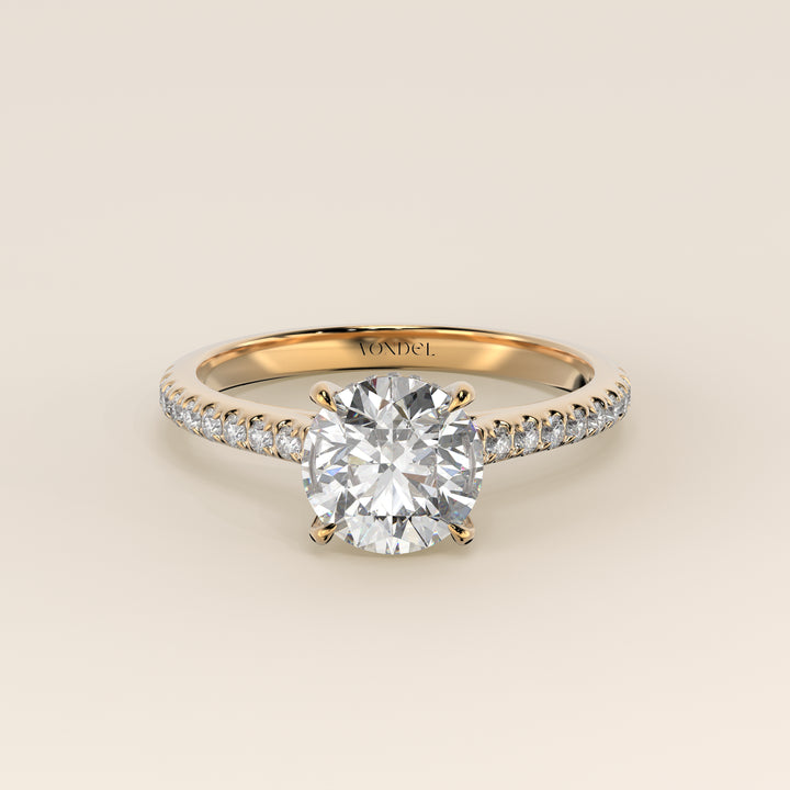 Runder Verlobungsring mit im Labor gezüchtetem Diamanten in Kathedralenfassung, Pavé-Fassung und verstecktem Halo, Gelbgold