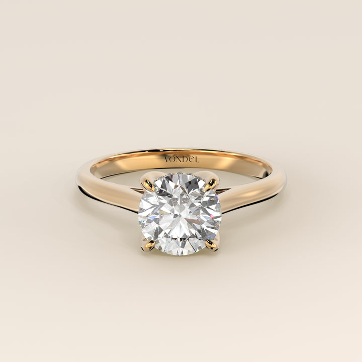 Verlovingsring rond lab grown diamant met petal prongs en hidden halo, geelgoud
