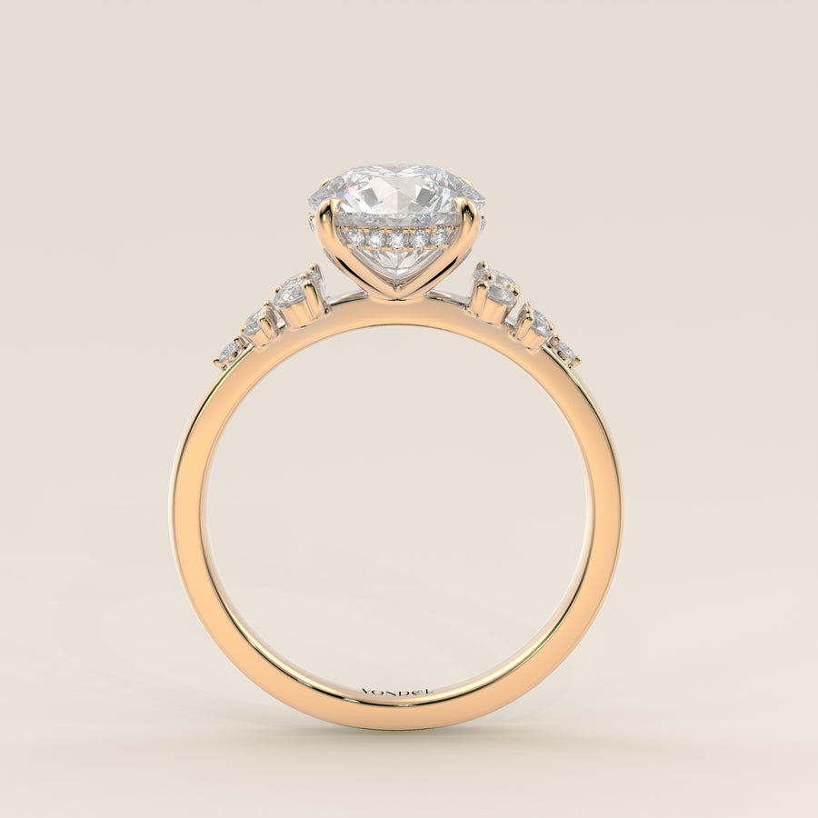 Verlovingsring rond lab grown diamant met snowdrift en hidden halo, geelgoud