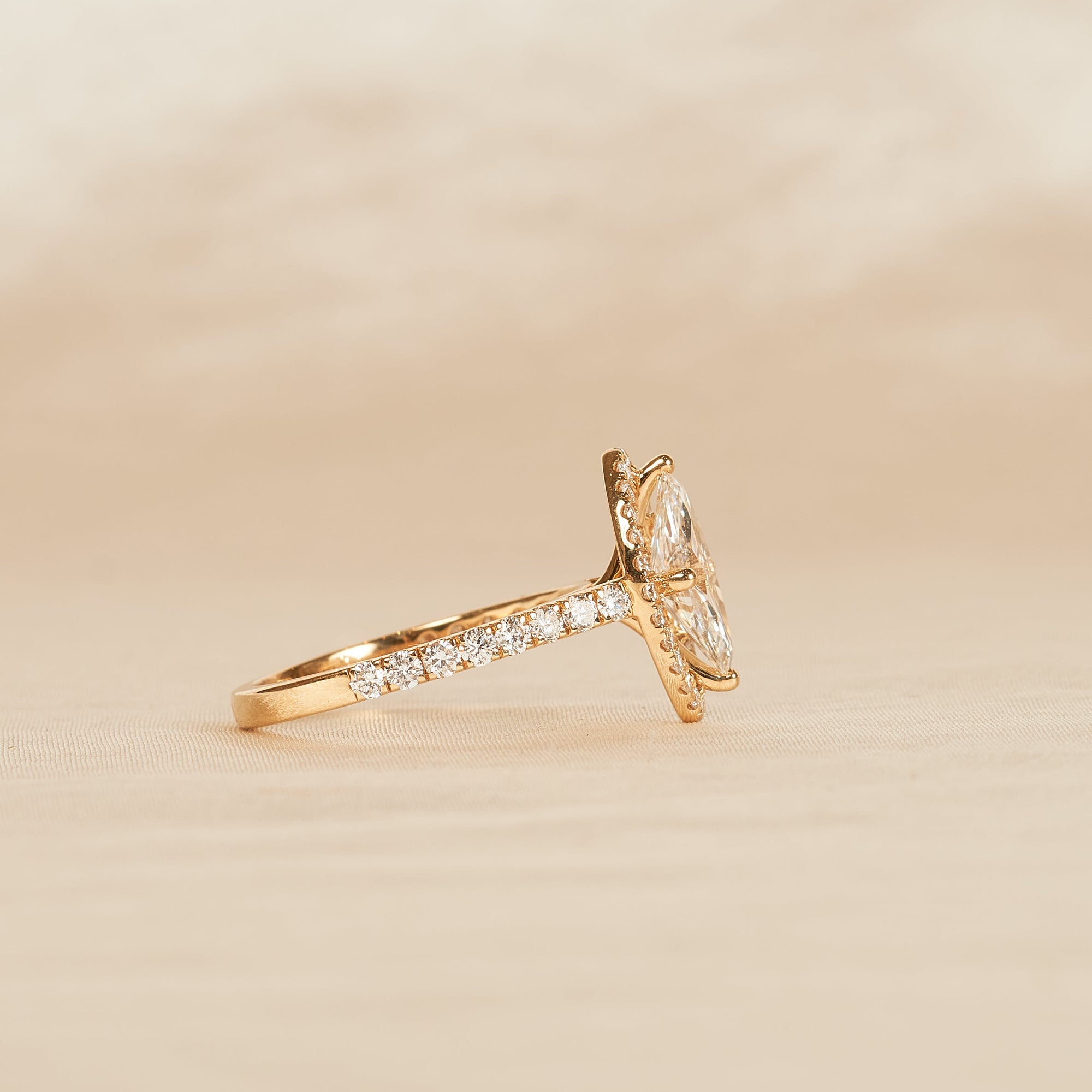 Brooke - In Stock - Marquise Halo Lab Grown Diamond Ring with Pave Band - 18k Yellow Gold - 1,5 ct