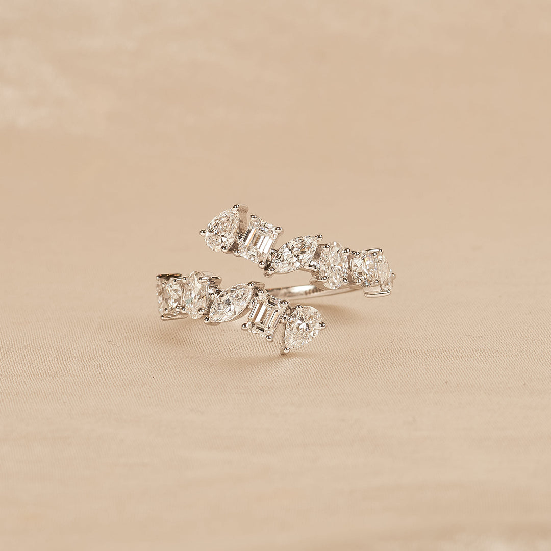 Josephine – Auf Lager – Wickelring mit im Labor gezüchtetem Diamanten und Diamanten im Fantasieschliff – 18 Karat Weißgold – 2,07 ct