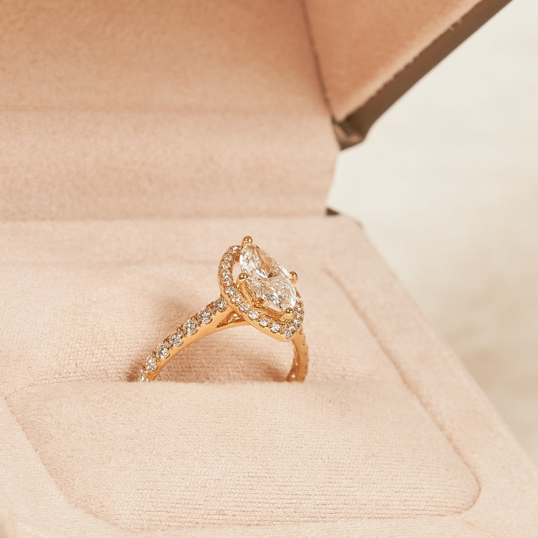 Marquise Halo ring met Pave Band - 18k Geelgoud - 1,5 ct