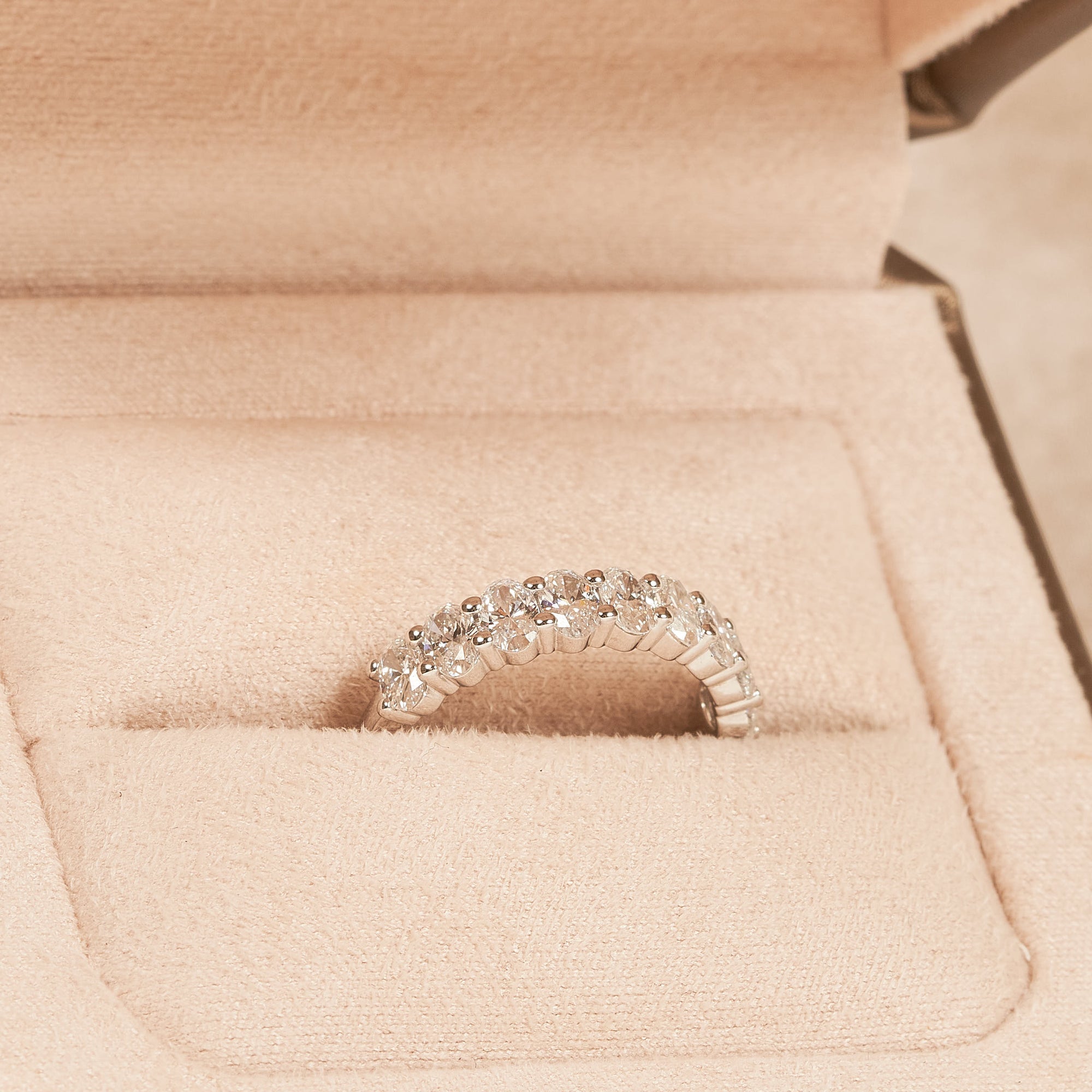 Alexandra - In Stock - Oval Half Eternity Lab Grown Diamond Ring with Shared Setting - 18K Gold