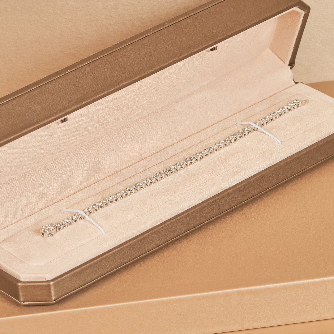 Chris - In Stock - Classic Lab Grown Diamond Tennis Bracelet - 18K White Gold