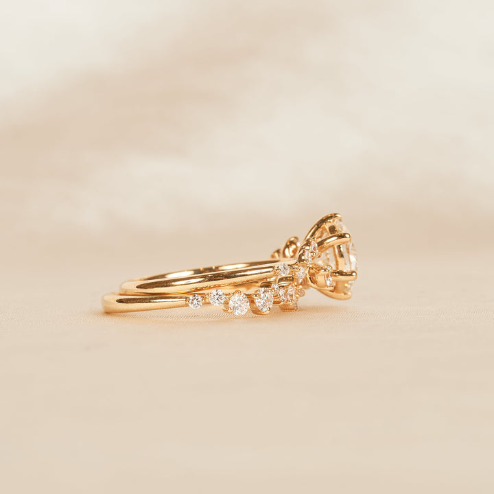 Lena - In Stock - Round Brilliant Lab Grown Diamond Ring with Stacking Ring Set Diamond Snowdrift - 18K Yellow Gold - 1,72 ct | 2,38 ct