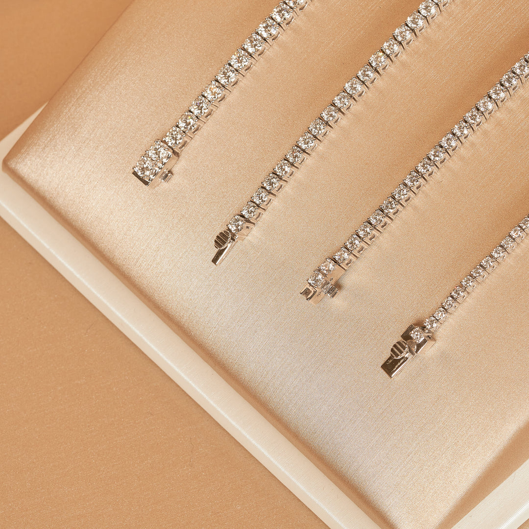 Chris - In Stock - Classic Lab Grown Diamond Tennis Bracelet - 18K White Gold