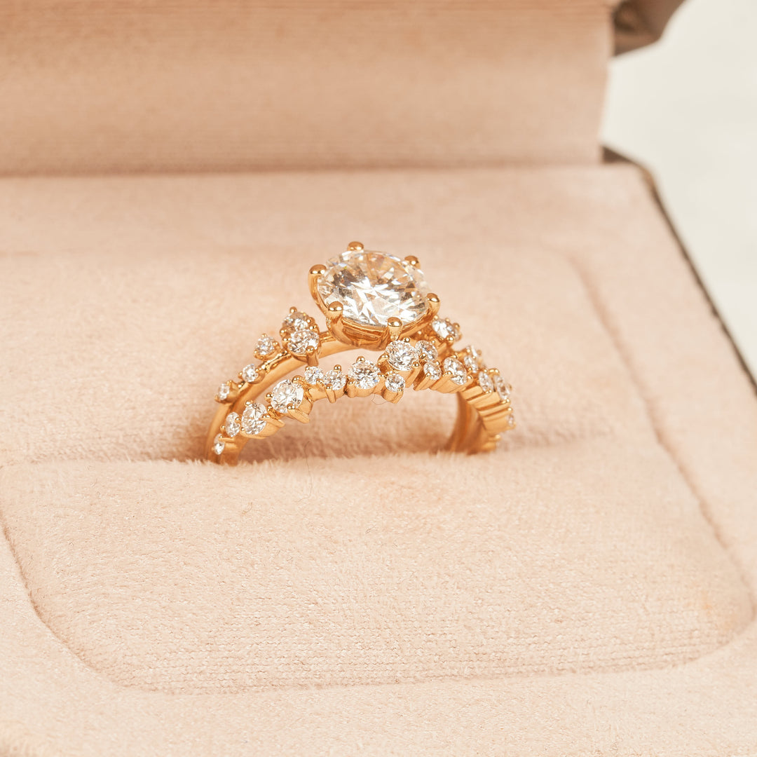 Lena - In Stock - Round Brilliant Lab Grown Diamond Ring with Stacking Ring Set Diamond Snowdrift - 18K Yellow Gold - 1,72 ct | 2,38 ct