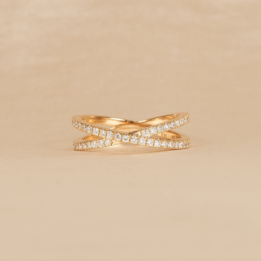 Margot - In Stock - Crossover Pavé Lab Grown Diamond Ring - 18K Gold - 0,39 ct