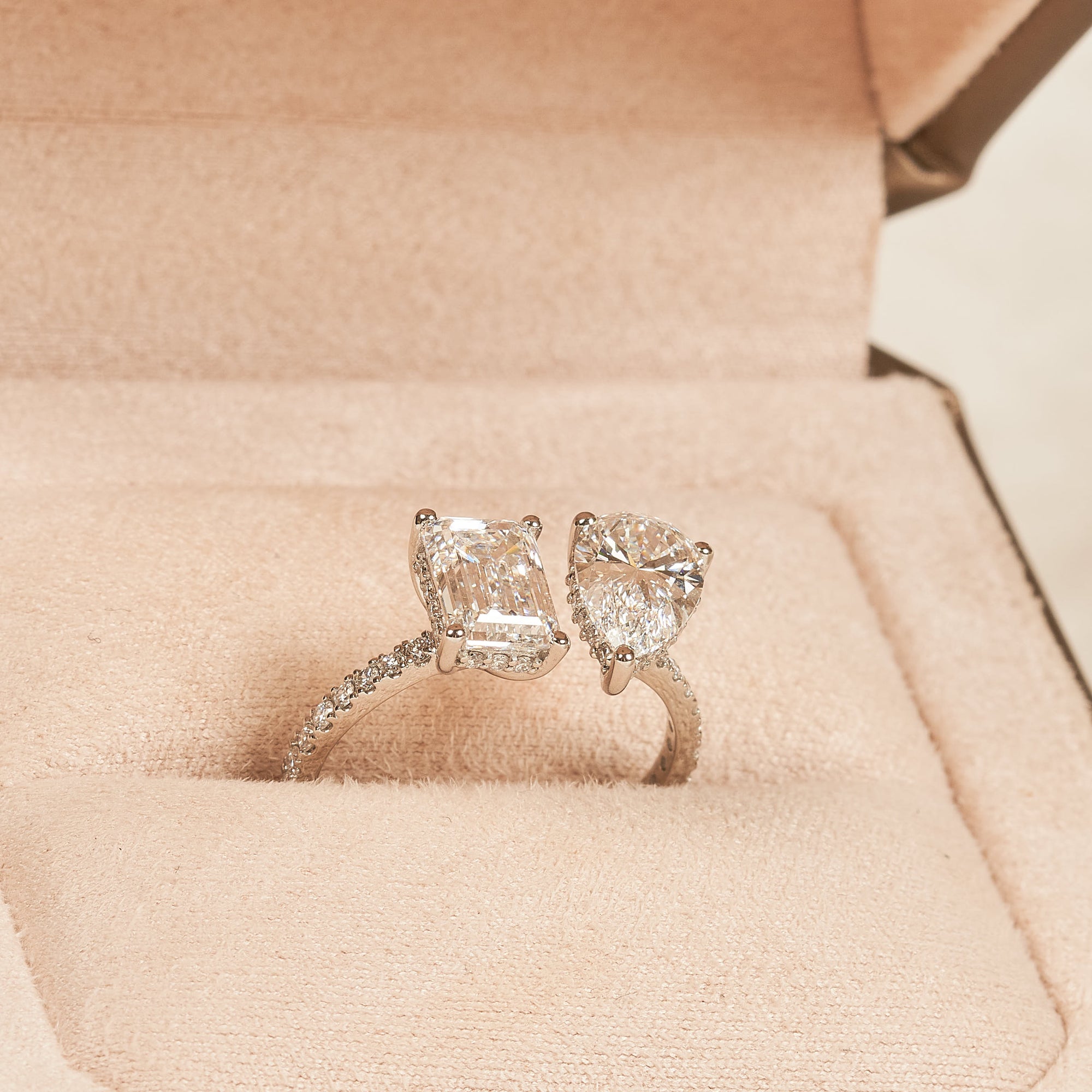 Elisa - In Stock - Toi et Moi Wrap Lab Grown Diamond Ring - Platinum - 3,54 ct