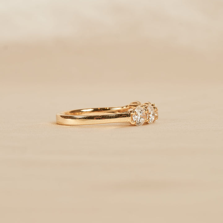 Jaimy - Round Brilliant Five Lab Grown Diamonds Row Ring - 18K Yellow Gold - 1,46 ct