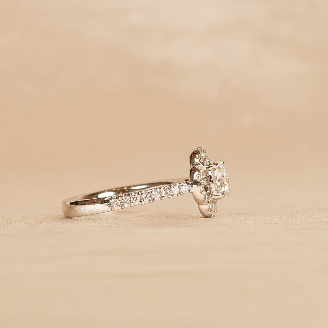 Flower Pave ring met Ronde Briljant - 18k Witgoud - 1,09 ct