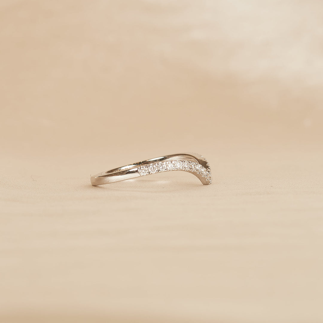 V-shaped Diamond Ring half set - 18K Yellow Gold - 0.56 ct