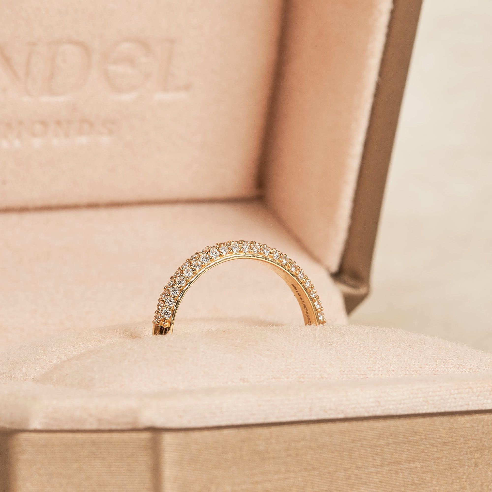 Annabelle - In Stock - Row Ring with Three Rows of Pave Lab Grown Diamonds - 18K Gold - 0,42 ct