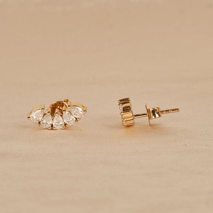 Nina - Pear Row Lab Grown Diamond Stud Earrings - 18K Gold - 1 ct