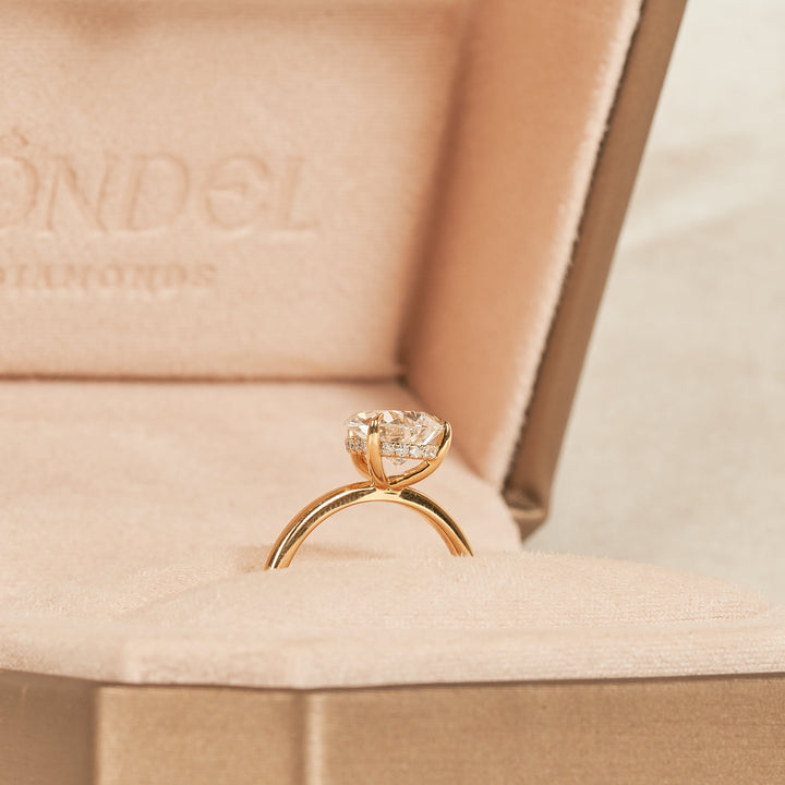 Solitaire Pear Diamanten Ring met Hidden Halo - 18K Geelgoud - 2,07 ct