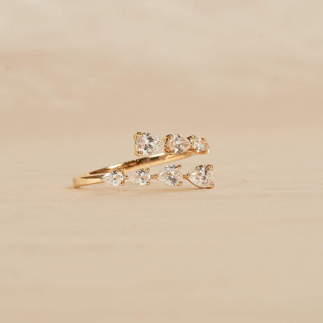 HELENA - Wrap around Ring met Pear diamanten - 18K Goud - 1,11 ct