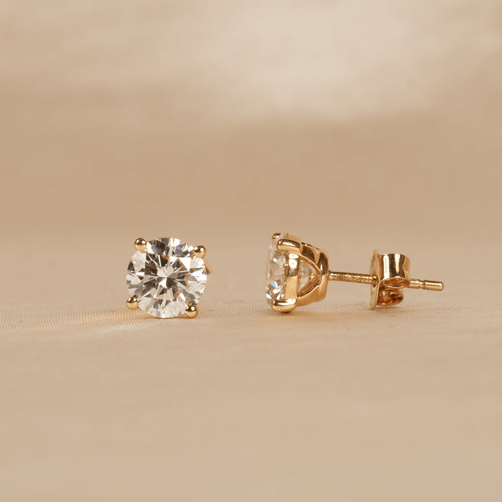 Daisy - Rond Briljant Stud Oorbellen - 18K Goud