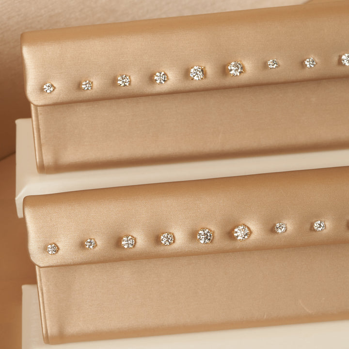 Laura - Rond Briljant Stud Oorbellen met Hidden Halo - 18K Goud