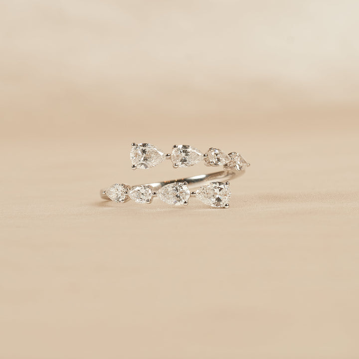 HELENA - Wrap around Ring met Pear diamanten - 18K Goud - 1,11 ct