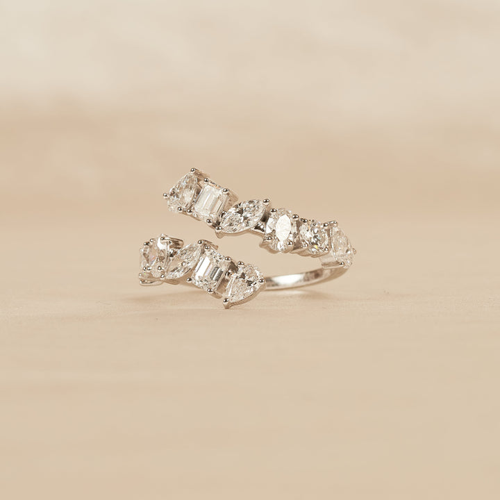 JOSEPHINE - Wrap around Ring met FANCY CUT DIAMOND MIX - 18K WITGoud - 2,07 CT