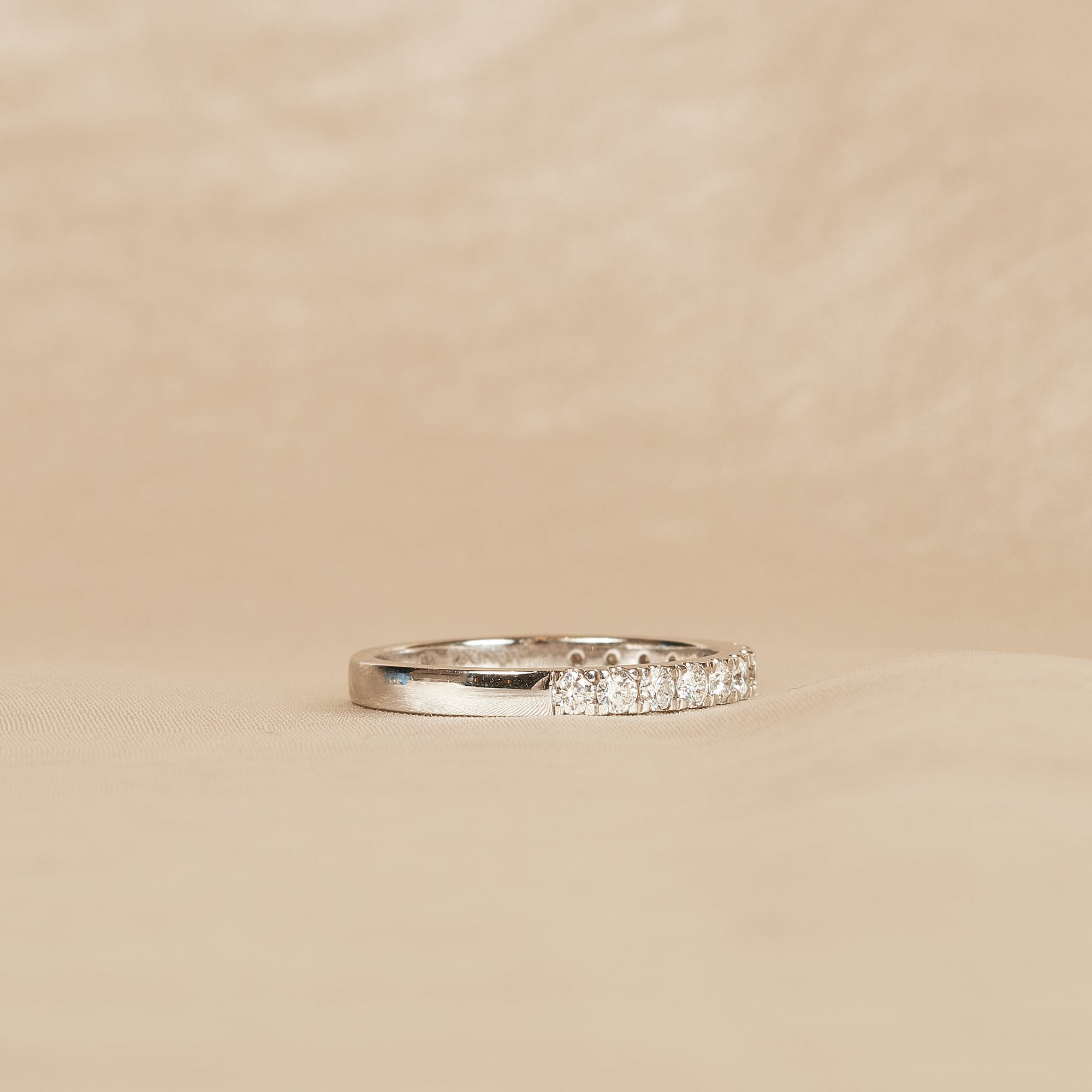 Manon - In Stock - Lab Grown Diamond Row Ring Classic - 18K Gold