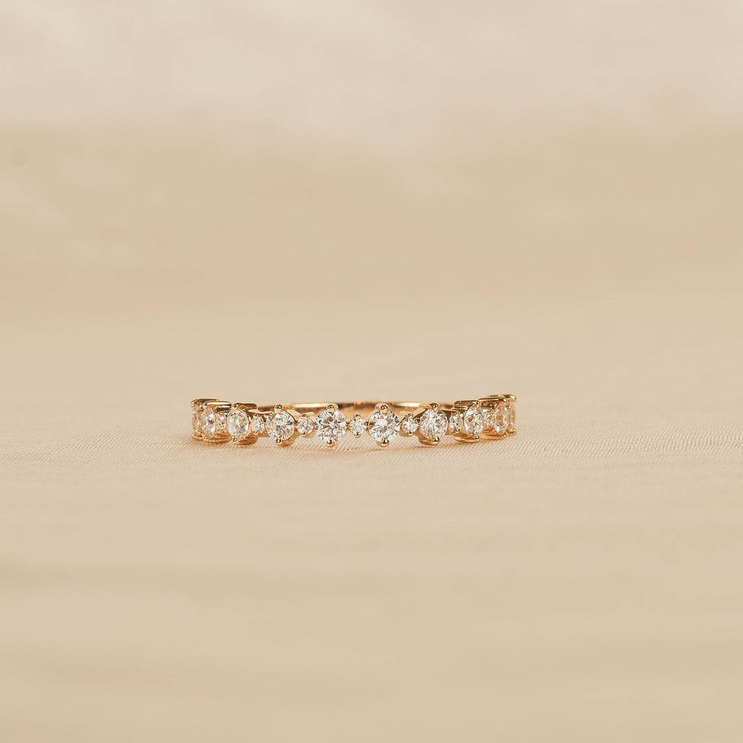 Angelina - In Stock - Multi Round Brilliant Lab Grown Diamond Ring- 18K Yellow Gold - 0,42 ct