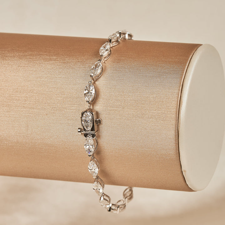 Camille - In Stock - Marquise Lab Grown Diamond Tennis Bracelet - 18K Gold - 6,68 ct