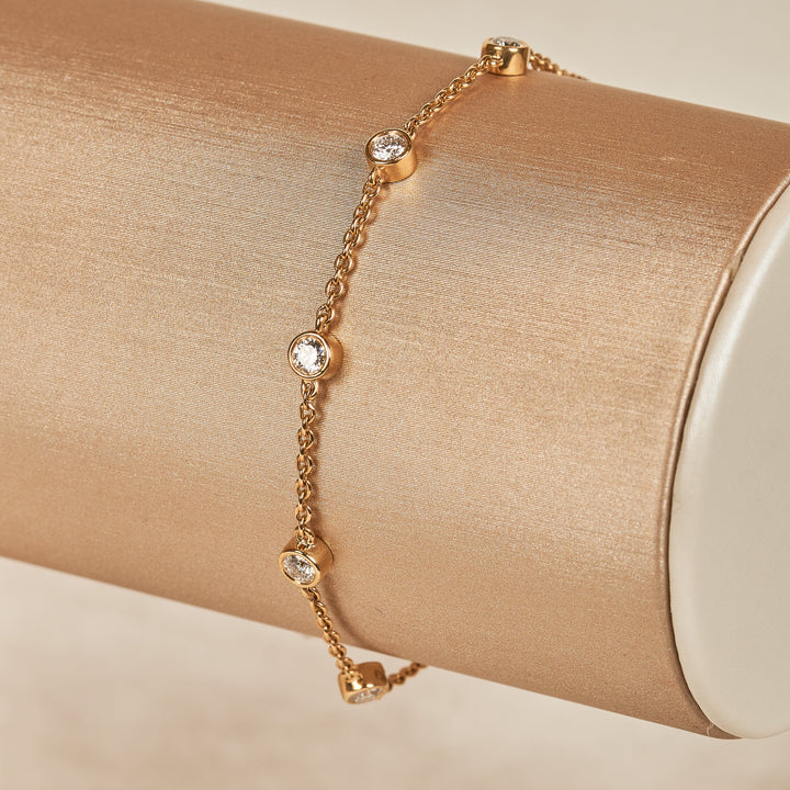 Desiree - In Stock - Fine Bracelet with Lab Grown Diamond Stations - 18K Gold - 0,7 ct