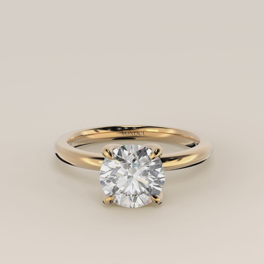 Verlovingsring rond lab grown diamant met petal prongs, geelgoud