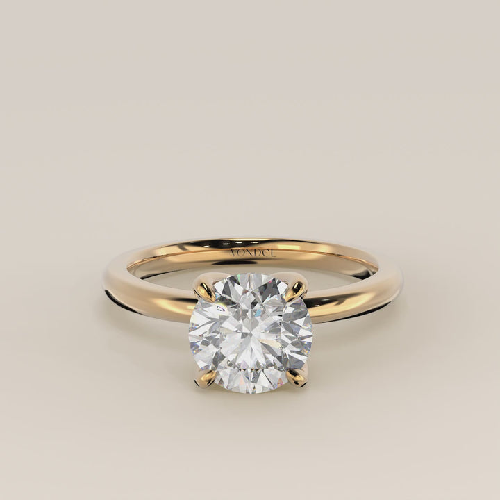 Verlovingsring rond lab grown diamant met petal prongs, geelgoud