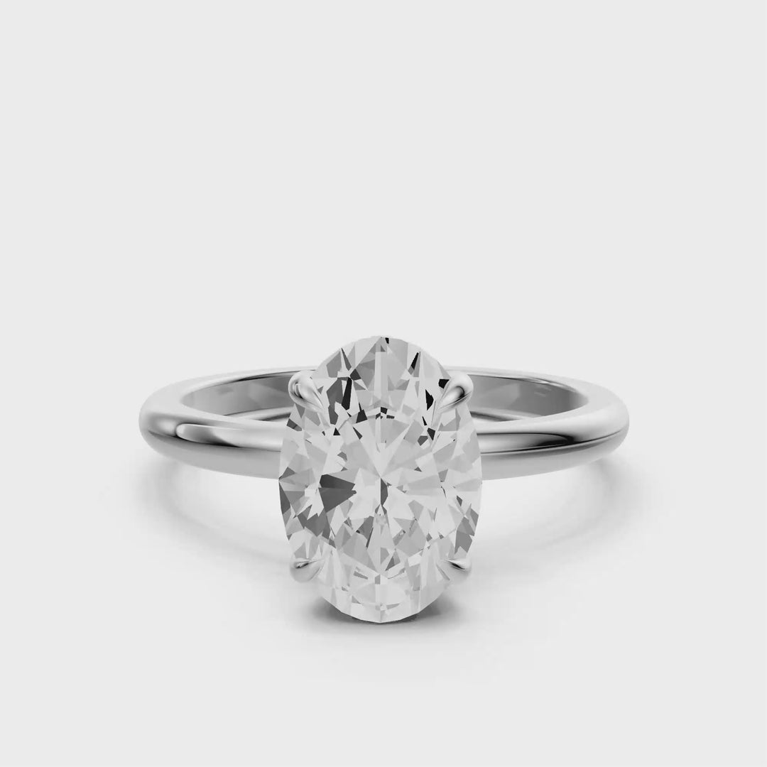 Lisa - Solitaire Oval Ring met Hidden Halo