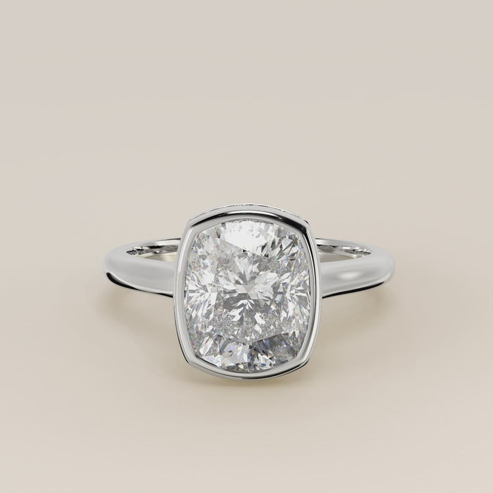 Zaar - Elongated Cushion Lab Grown Diamond Ring Solitair with Bezel Setting, Cathedral Setting and Hidden Halo
